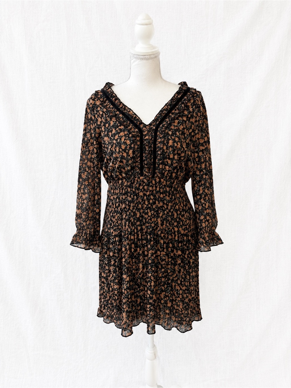 Dex Black Floral Smocked Waist Long Sleeve Dress